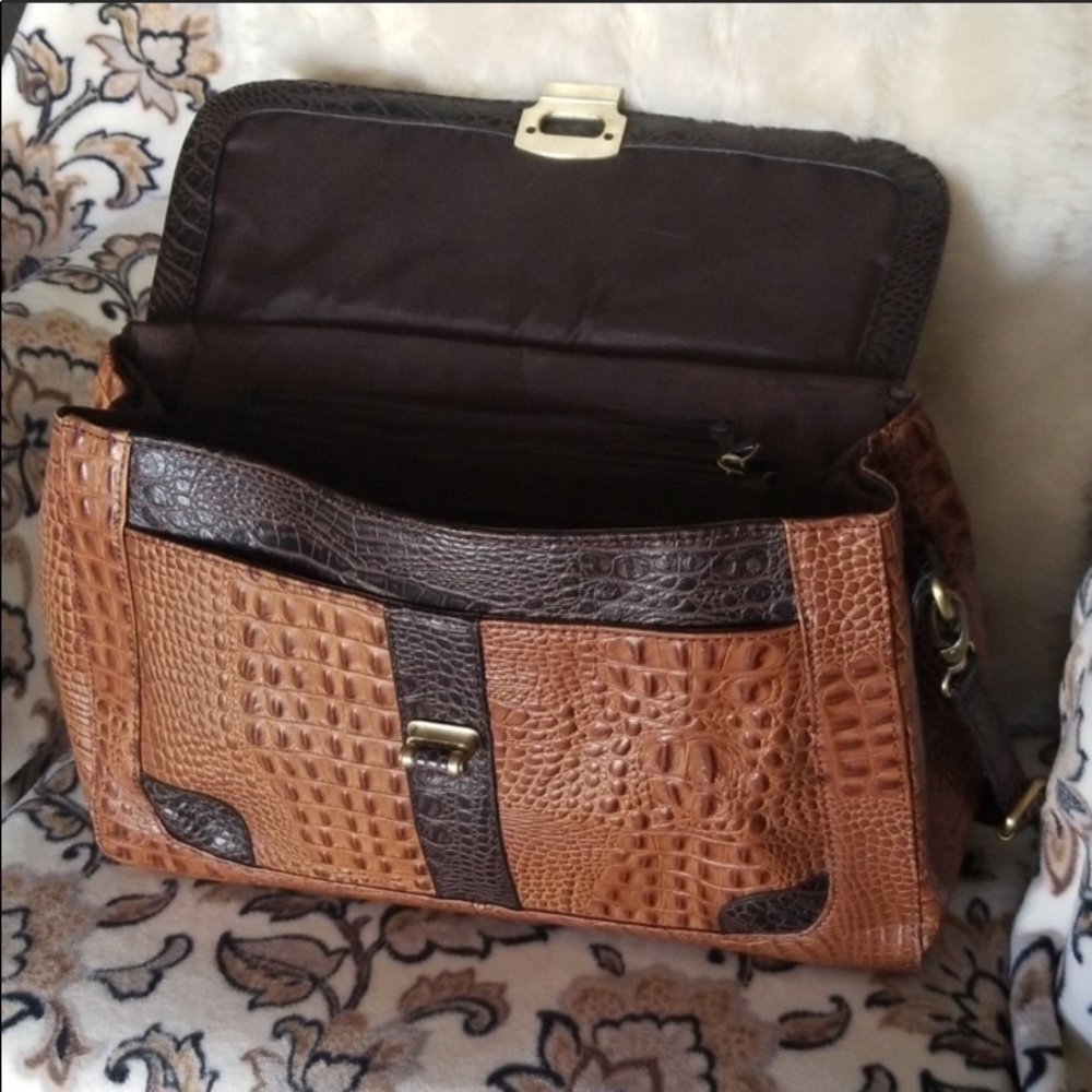 Purse - Picture 6 of 6